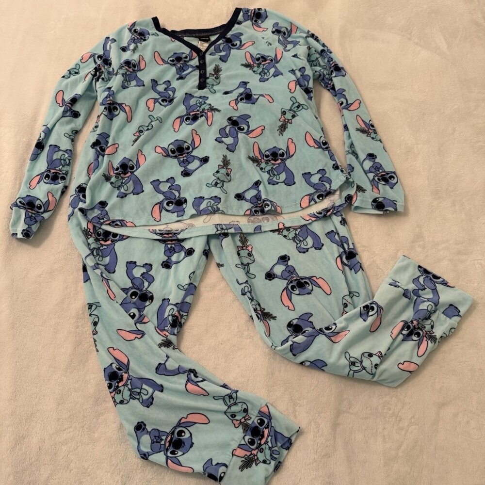 2 Piece Disney Lilo &‎ Stitch Women’s Pajama Set XL 16-18 - Picture 2 of 15